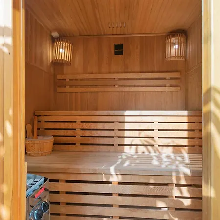 My Island Escape - Sea Views - Private Pool, Sauna فيلة *