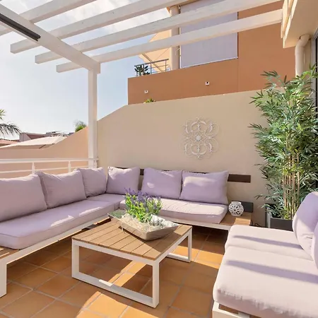 My Island Escape - Sea Views - Private Pool, Sauna Villa *