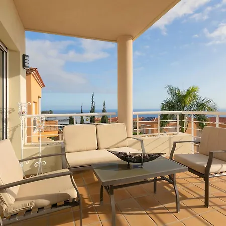 빌라 My Island Escape - Sea Views - Private Pool, Sauna 푸에르토 데 산티아고