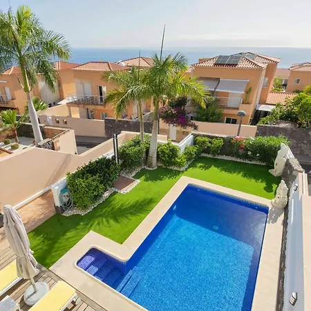 My Island Escape - Sea Views - Private Pool, Sauna 푸에르토 데 산티아고